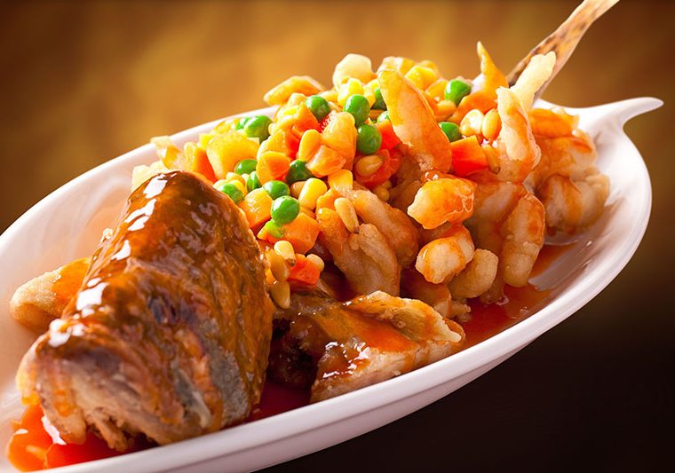 松子桂魚Mandarin-Fish-Fillets-with-Pine-Nuts